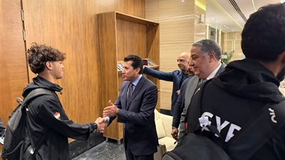 وزير الرياضة يستقبل أبطال التايكوندو بعد الإنجاز التاريخي في بطولة العالم بكينيا