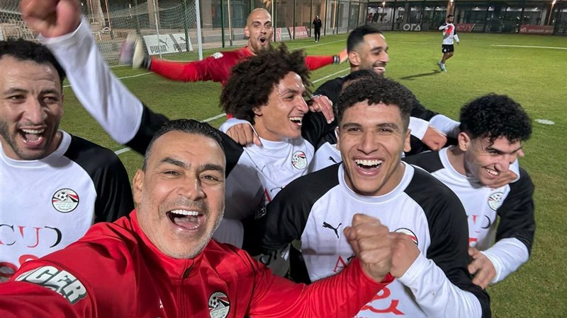 عصام الحضري