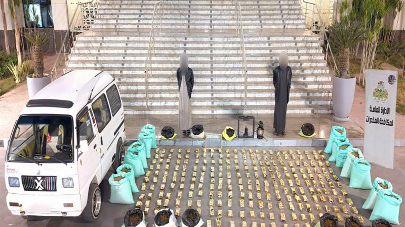 المتهمون والمضبوطات