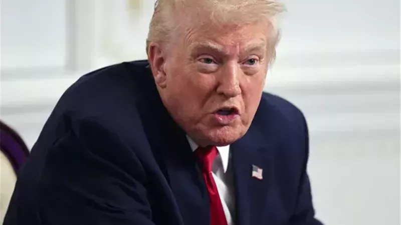  الرئيس الأمريكي