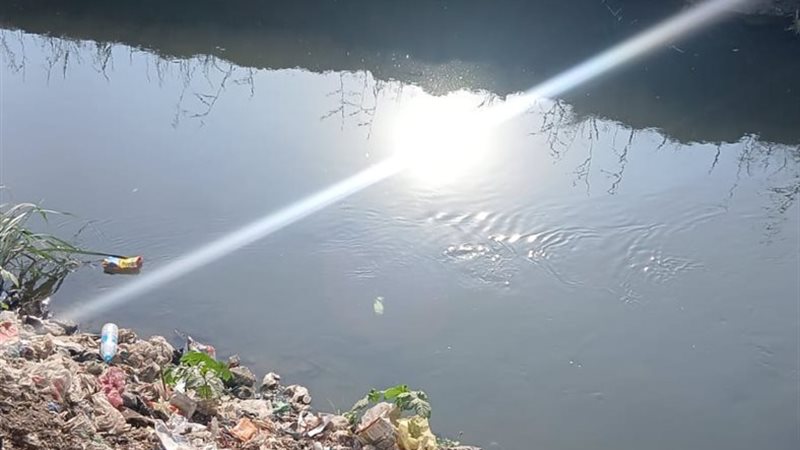 انتشال الجثمان الغريق