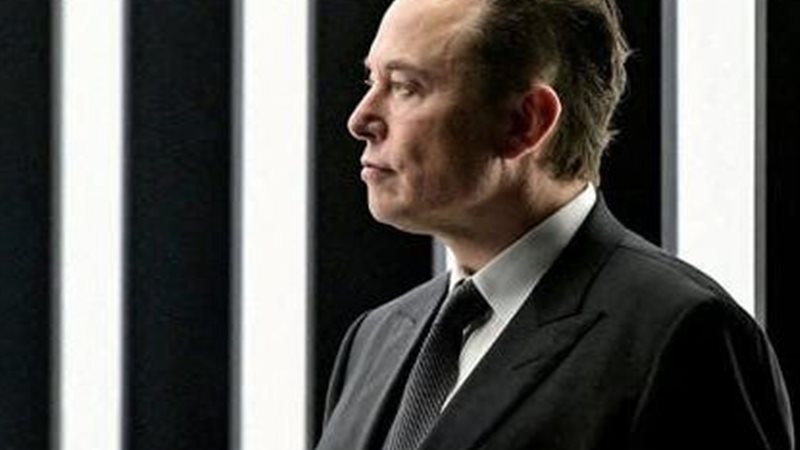 إيلون ماسك
