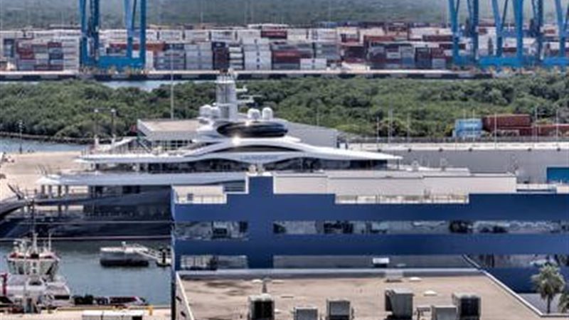 يخت مارك زوكربيرج