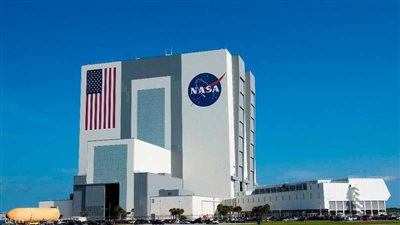 اكتب اسمك على القمر.. ناسا تتيح للجمهور فرصة الانضمام رمزيًا لمهمة أرتميس II