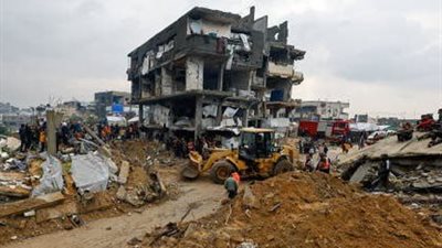 إسرائيل تشدد شروط المرحلة الثانية في غزة: تسليم جثة الرهينة الأخيرة مقابل التقدم السياسي