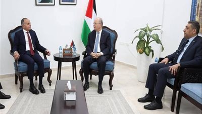 رئيس الوزراء الفلسطيني يوجه الشكر للرئيس السيسي على الموقف التاريخي بشأن رفض تهجير الشعب الفلسطيني