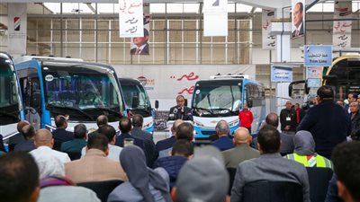 الموعد النهائي لطرح سيارة النصر الكهربائية.. وزير قطاع الأعمال يوضح 