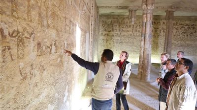 بعثة الاتحاد الأوروبي تزور متحف ملوي ومنطقة بني حسن الأثرية بالمنيا 