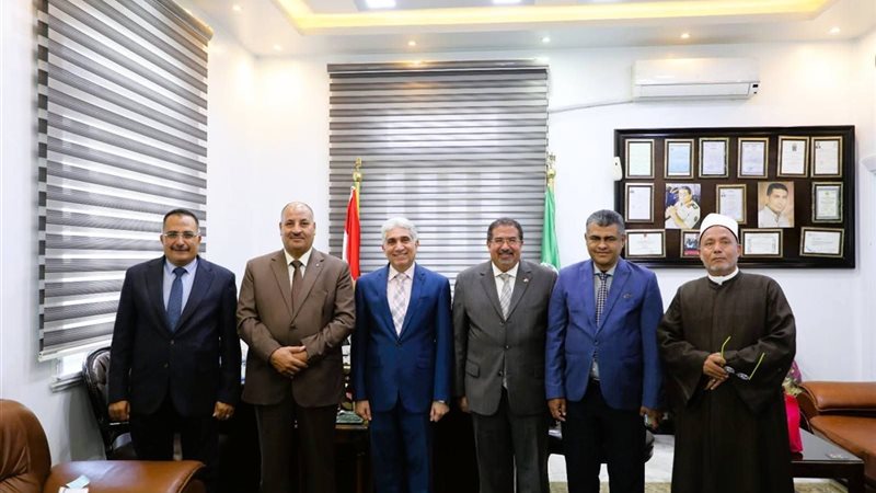 مبادرة “عيون أطفالنا