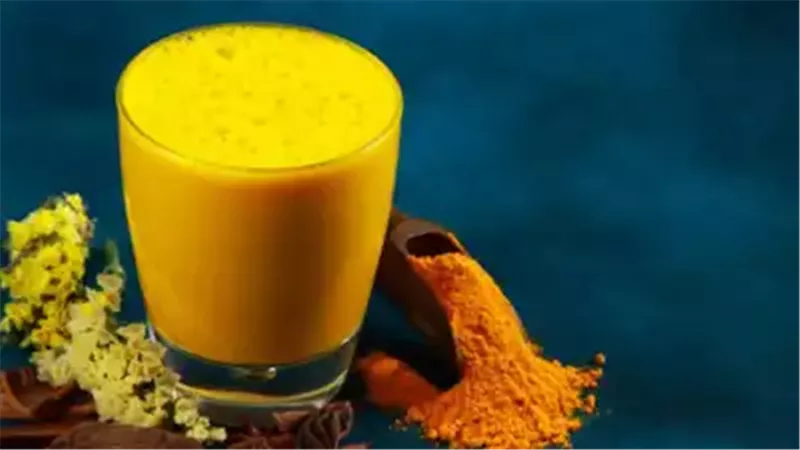 الحليب الذهبي 