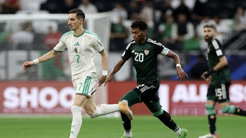 الإمارات والجزائر