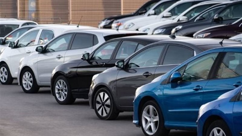 معرض سيارات