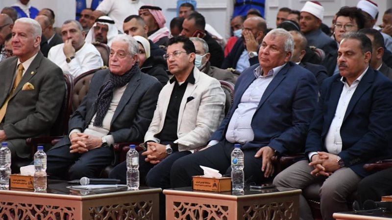 جانب من الندوة