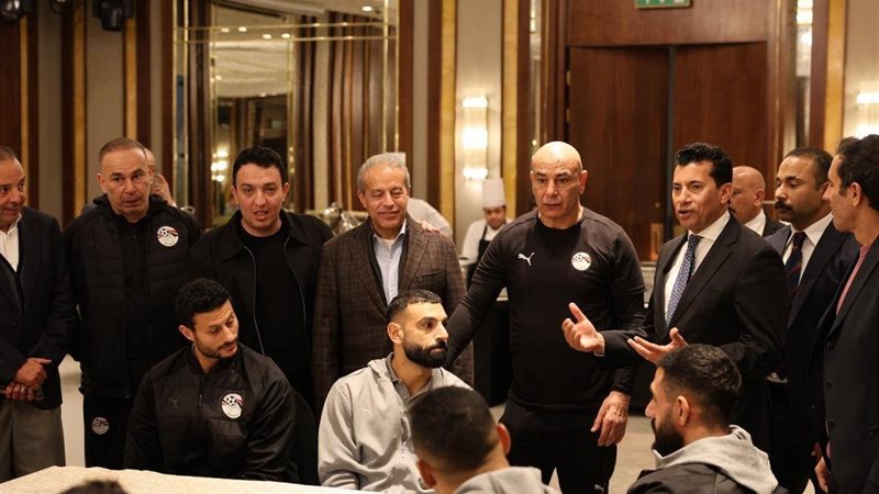 وزير الرياضة يؤازر