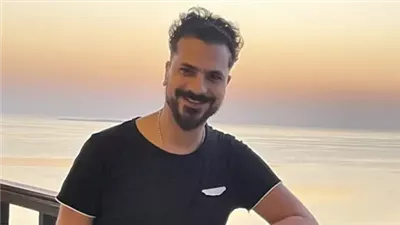 «طلاق بالتلاتة».. مصطفى أبو سريع يعلن انفصاله بعد 8 أعوام زواج 