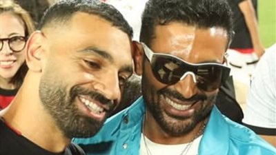 أحمد سعد يهدي محمد صلاح أغنية دعم وتشجيع: حبك محفور في قلبنا