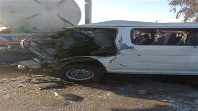 مصرع 3 أشخاص وإصابة 18 آخرين في تصادم مروع بالبحيرة (صور)