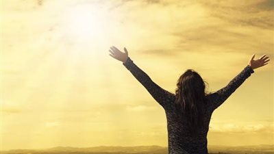 دراسة هارفارد تكشف: 7 عادات يومية للسعادة والصحة الجيدة