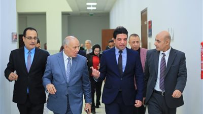 نائب محافظ سوهاج من جامعة ميريت: التعليم يُقاس بخدمة المجتمع ودعم المتفوقين