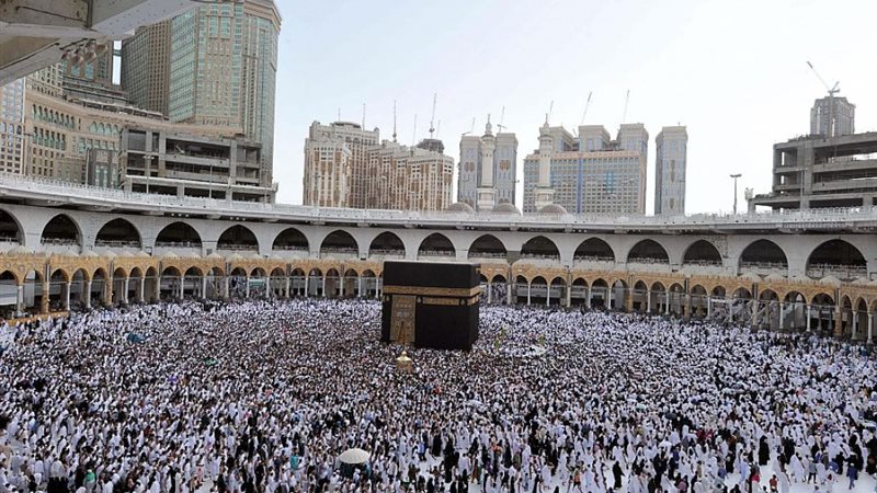 سماسرة الحج والعمرة