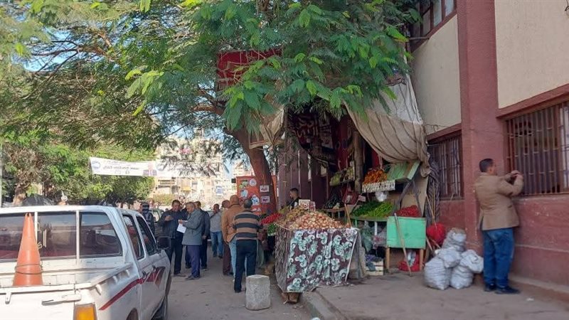 حملات مكبرة لإزالة