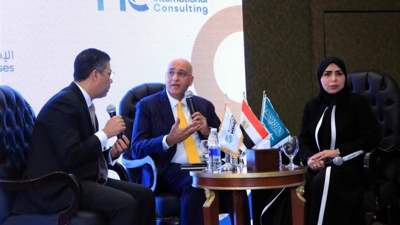 جانب من المؤتمر 