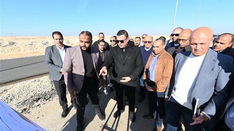 وزير الإسكان 