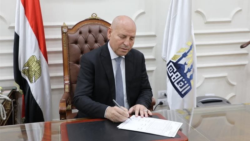 محافظ القاهرة يعتمد