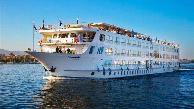  فندق عائم بمنطقة