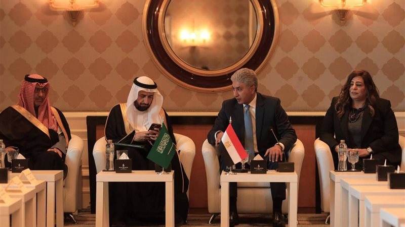 جانب من اللقاء 