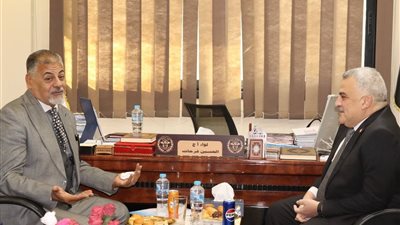 تعاون استراتيجي بين جهاز حماية البحيرات وجامعة السويس لتطوير قطاع الثروة السمكية