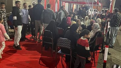 قبل ساعات من الغلق.. السيدات يتصدرن المشهد الانتخابي في أسيوط