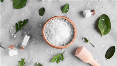 حصى الكلى.. ألم لا يحتمل وعادات يومية تقف وراء انتشاره بين الشباب