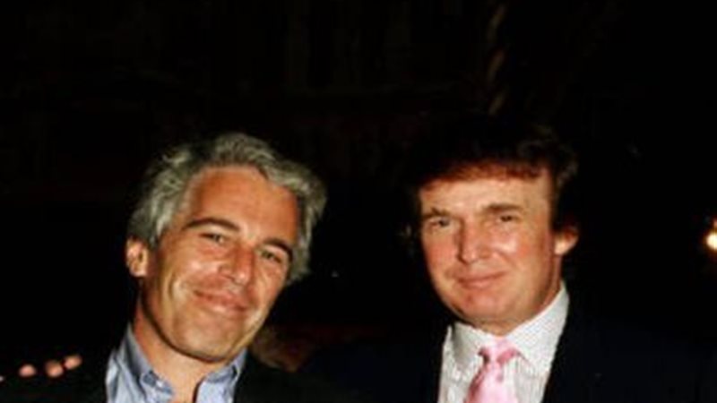 ترامب وإبستين 