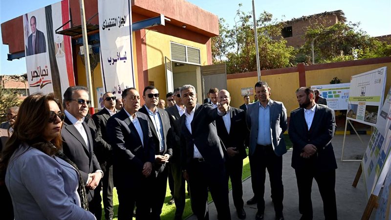 جانب من جولة رئيس