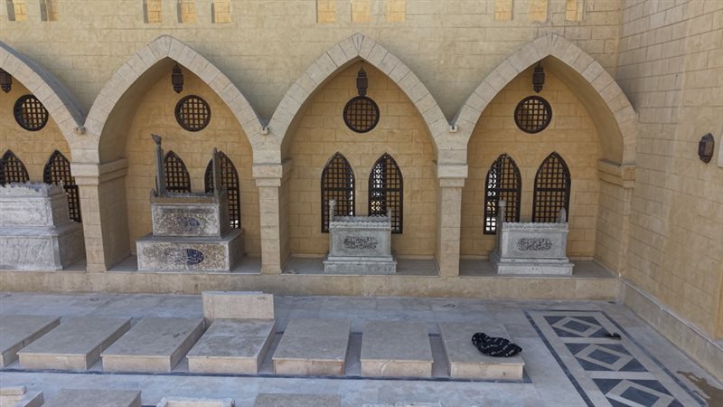 مقابر تحيا مصر للخالدين