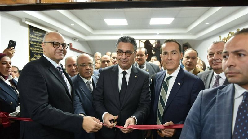 وزير التموين ومحافظ