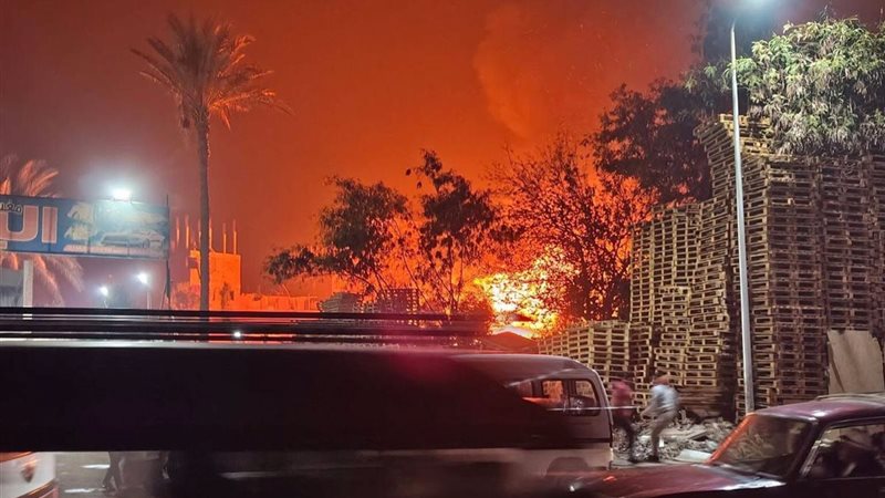  حريق مخزن أخشاب