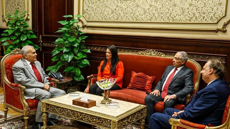 لقاء رئيس الشيوخ