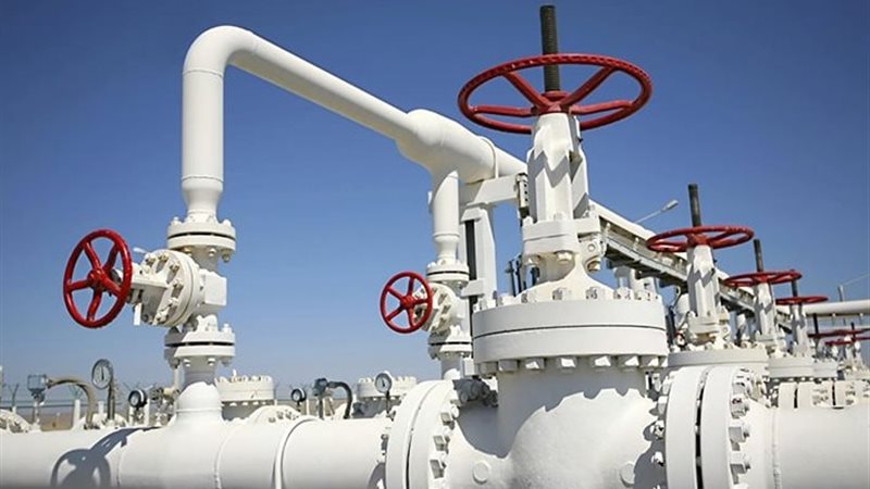 رؤوس آبار البترول