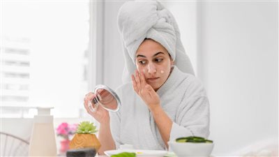 في موسم الشتاء..ترطيب الجسم الكامل ضرورة لتجنب الجفاف ومشاكل البشرة