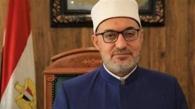 مفتي الجمهورية يفتتح مسجدَي البحر الأحمر ويطلق مبادرات إنسانية