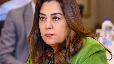 وزيرة التنمية المحلية:  إحالة مسؤولين للتحقيق بسبب الإهمال والتقصير