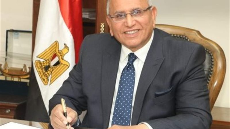 ‬الدكتور‭ ‬عبدالسند‭