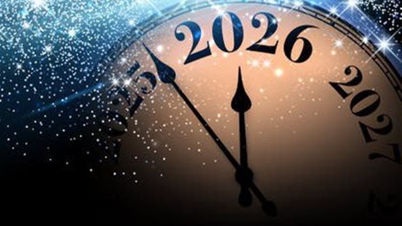 العالم يستقبل 2026