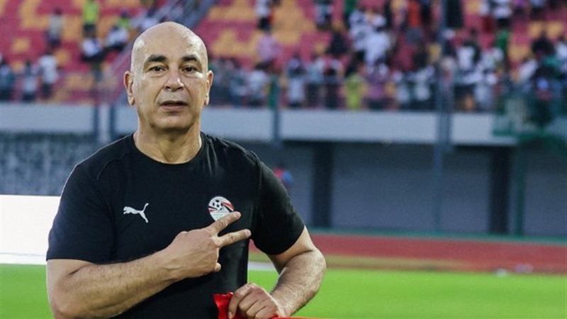 حسام حسن، المدير