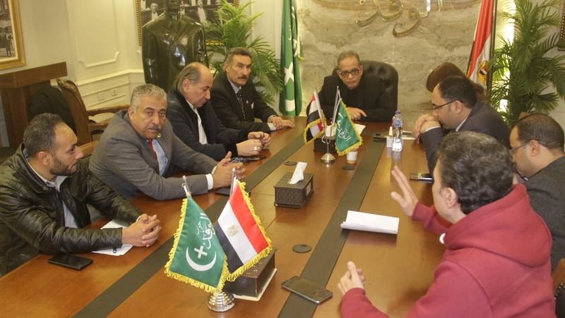 اللجنة المشرفة