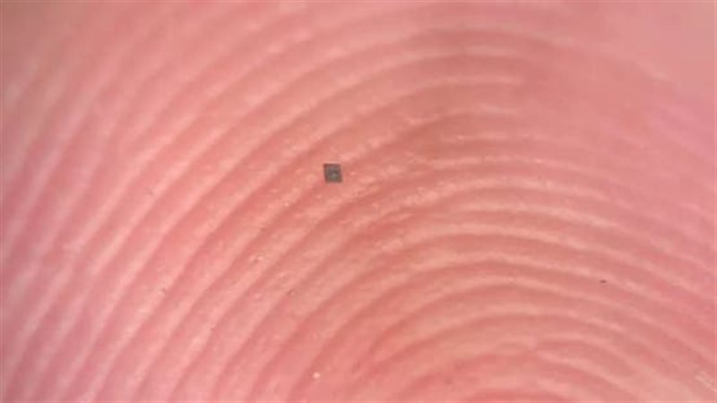 أصغر روبوت شمسي ذاتي