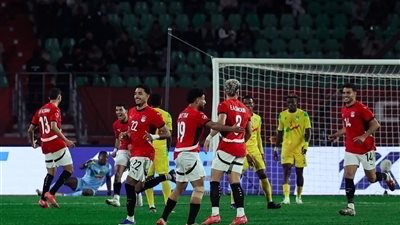 منتخب مصر يخطف فوزًا مثيرًا أمام بنين ويتأهل لربع نهائي أمم أفريقيا