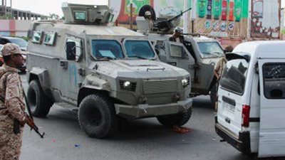 قوات درع الوطن تدخل عدن وحظر تجوال ليلي لتثبيت الاستقرار الأمني